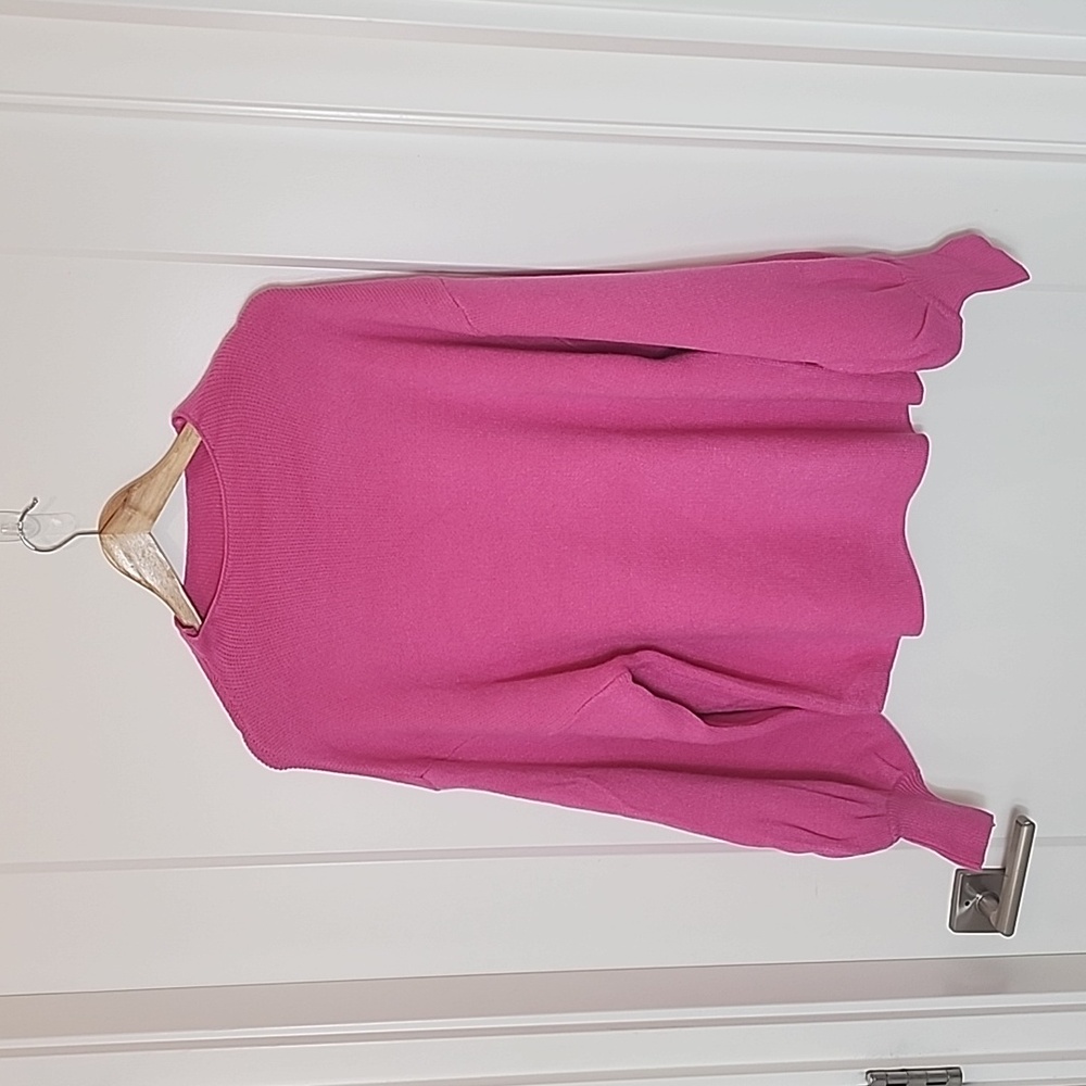 Balloon sleeve sweater